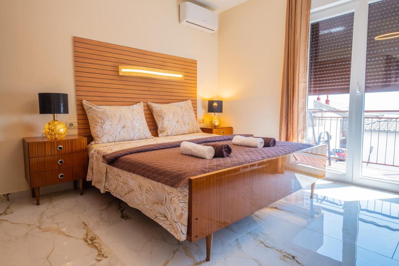 Premium Relax Rooms Novi Vinodolski Eksteriør billede