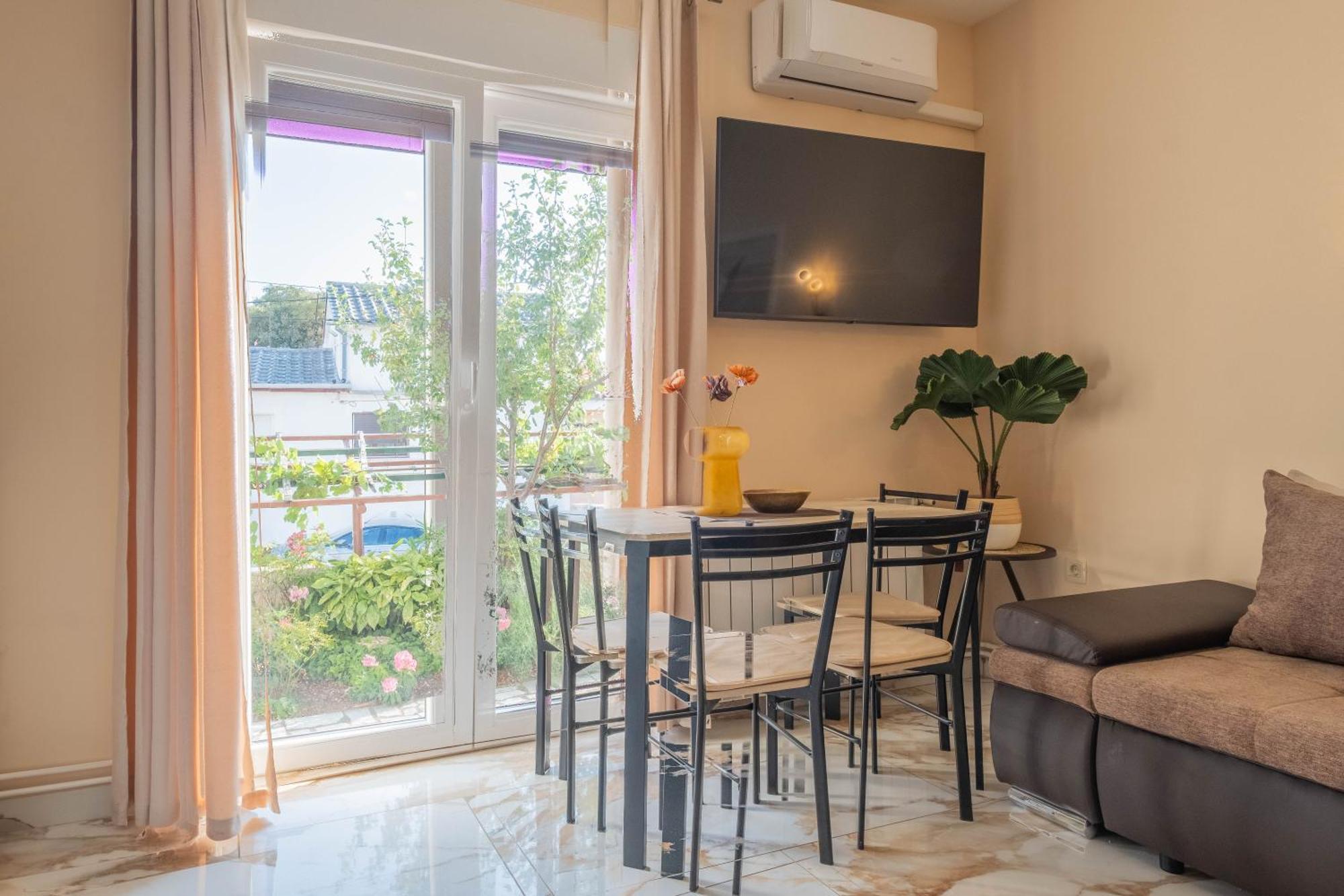 Premium Relax Rooms Novi Vinodolski Eksteriør billede